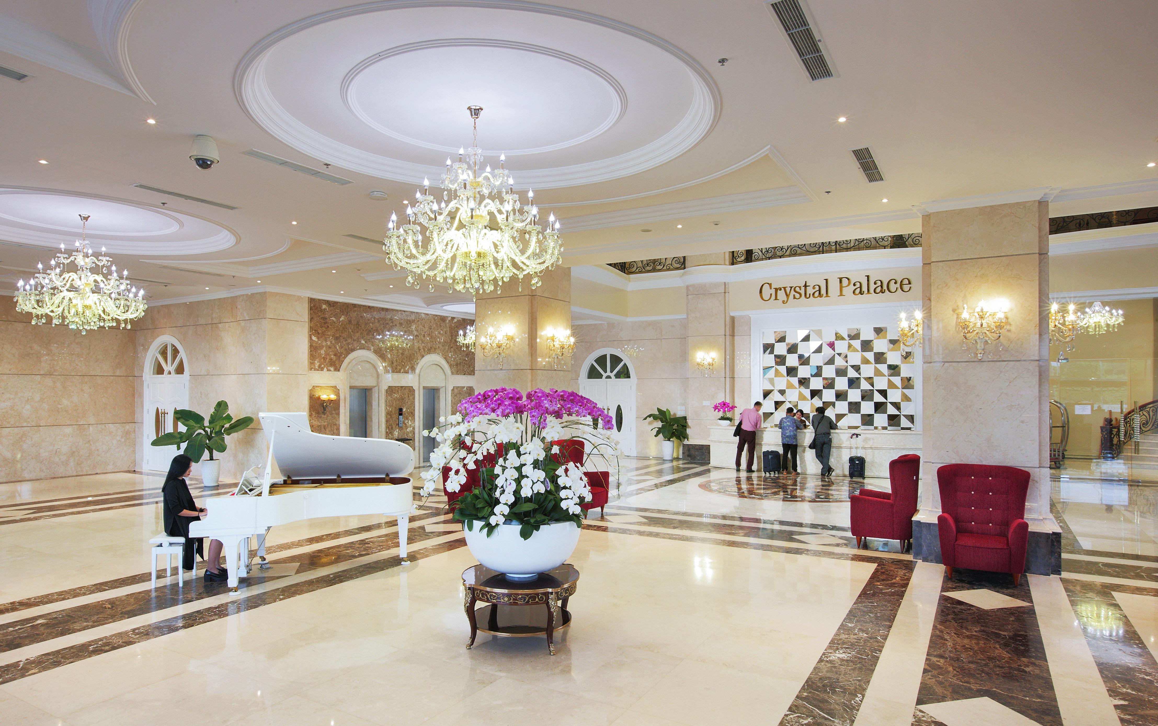 Merperle Crystal Palace Ho Chi Minh-staden Exteriör bild